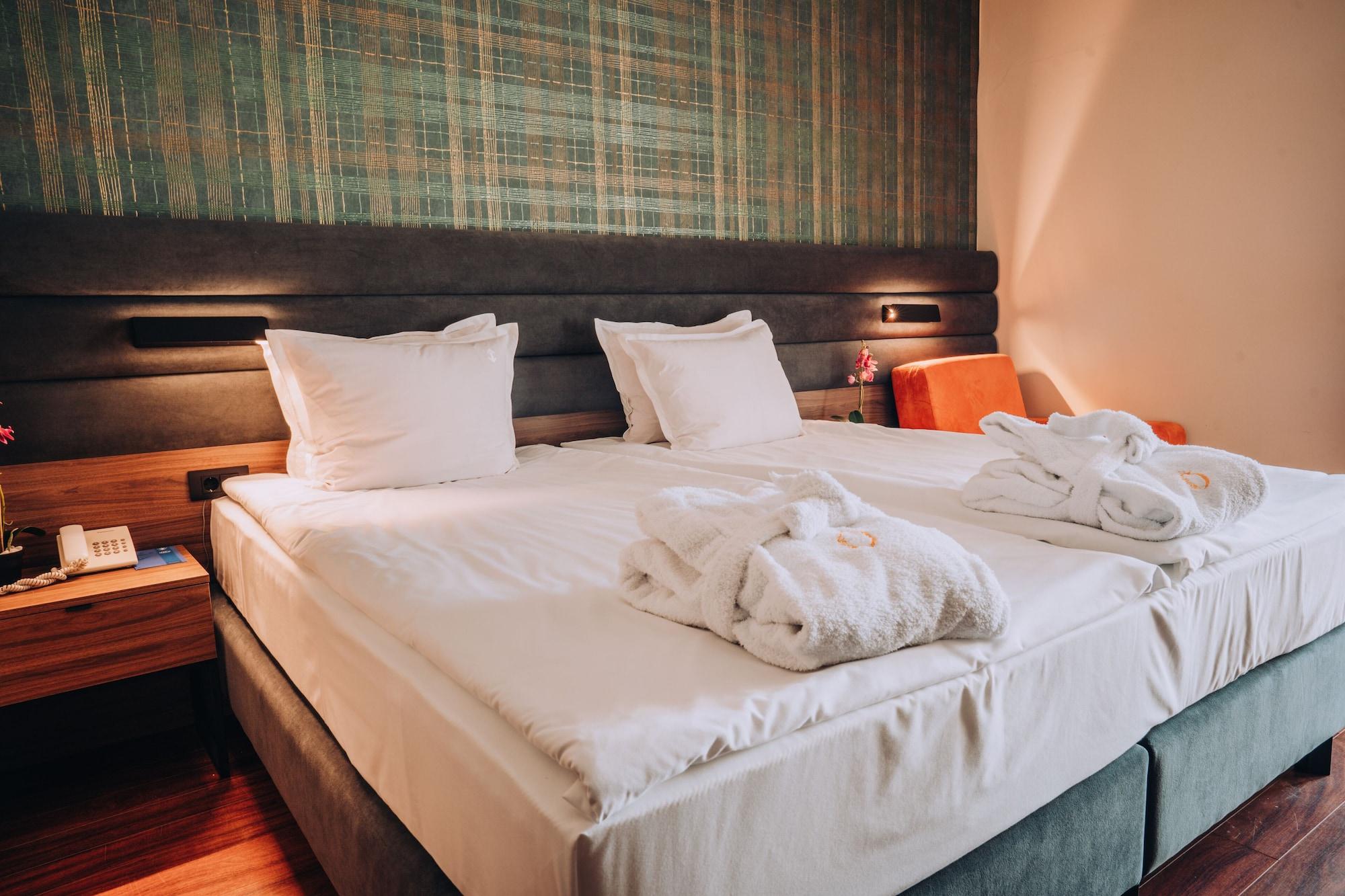 Inex Olgica Hotel & Spa 奥赫里德 外观 照片